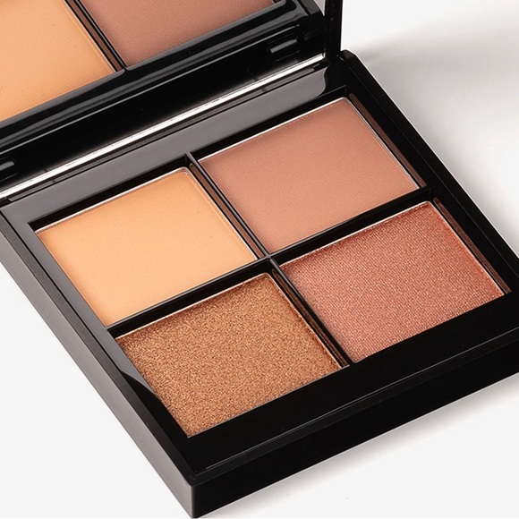 PHASE ZERO MAKE UP
Quad Eyeshadow Palette in Santorini - Picture 4 of 4